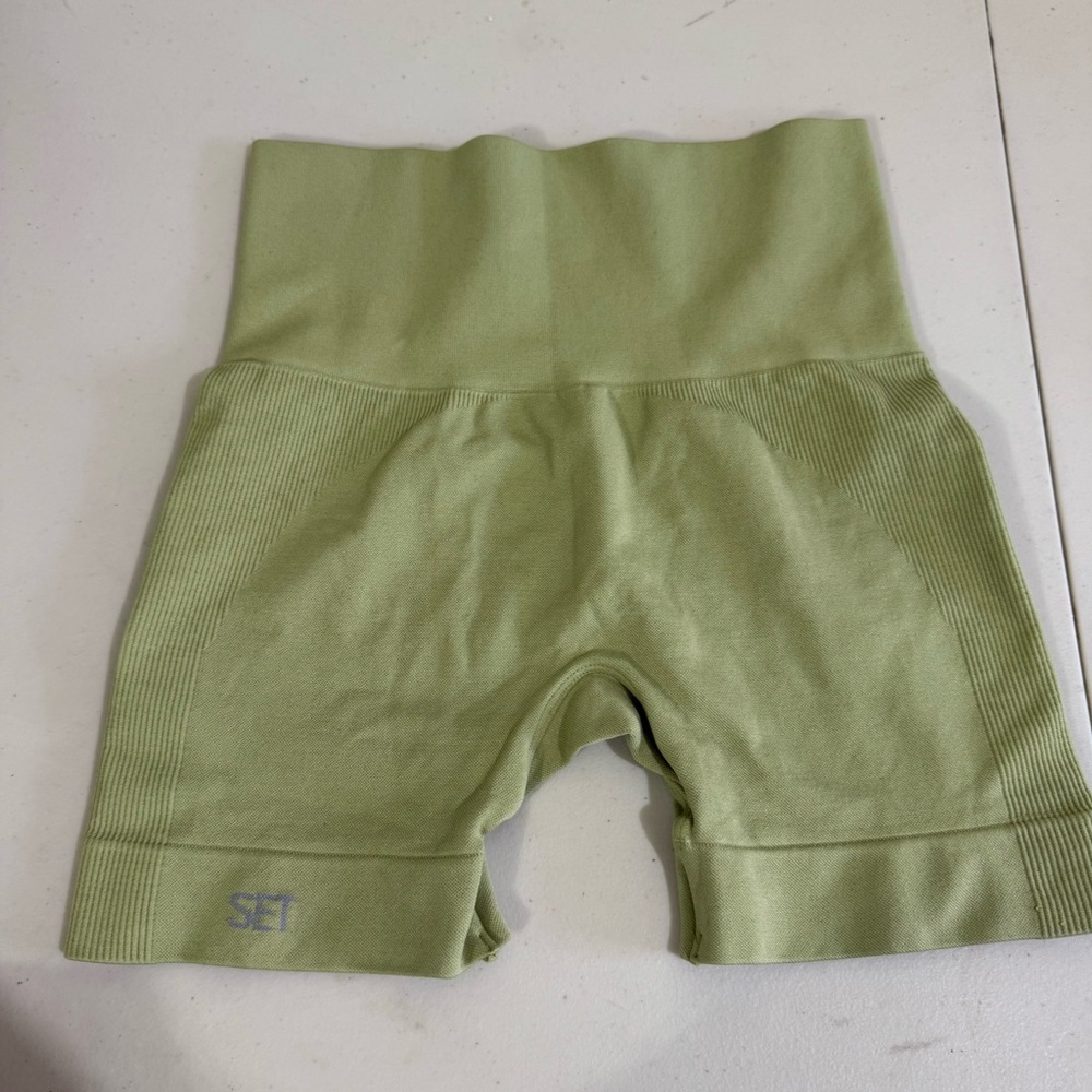 SET Active High-Waist Seamless Olive Green Workout Shorts
